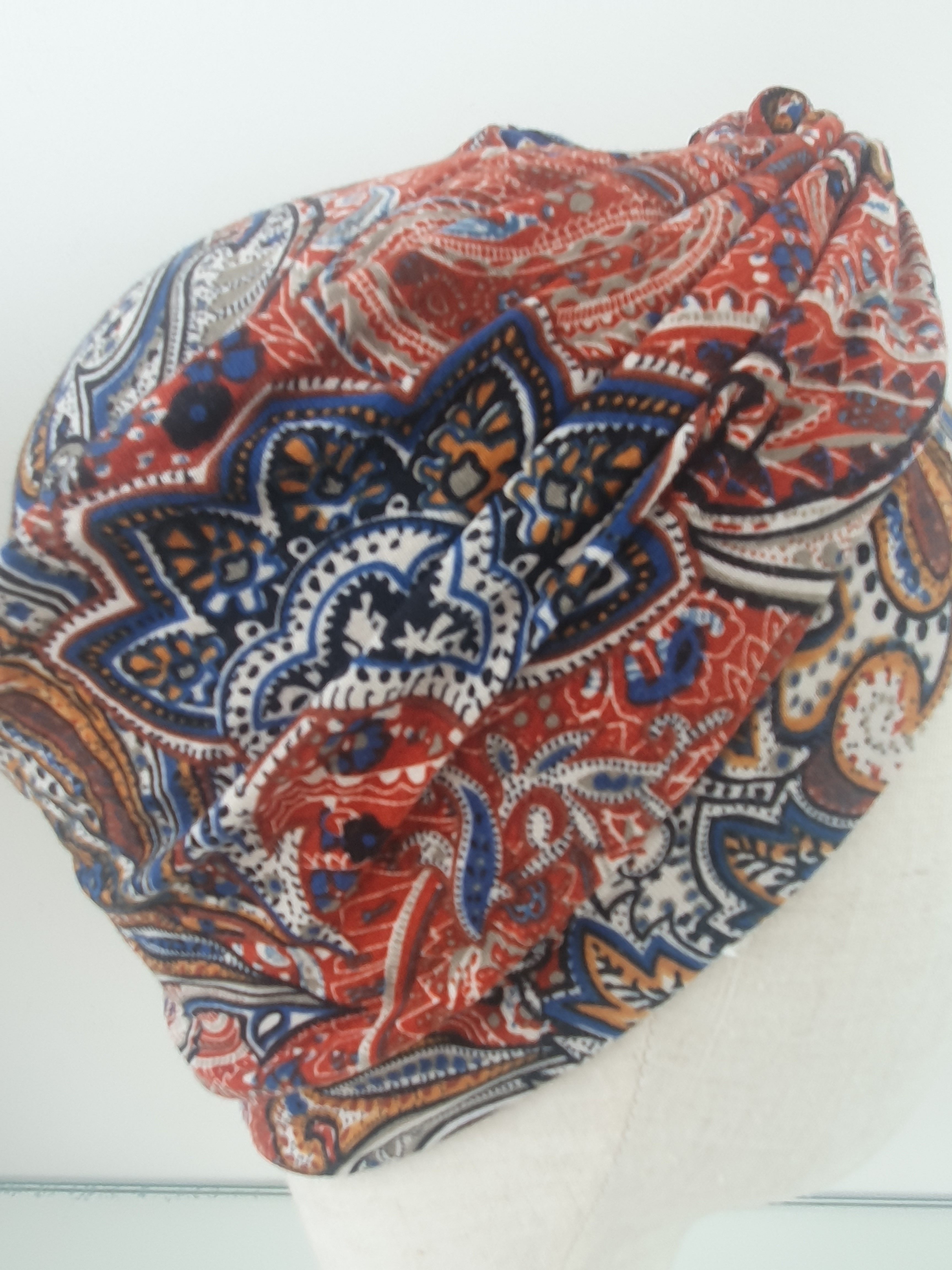 Bonnet imprimé Gisèle Mayer – Image 3