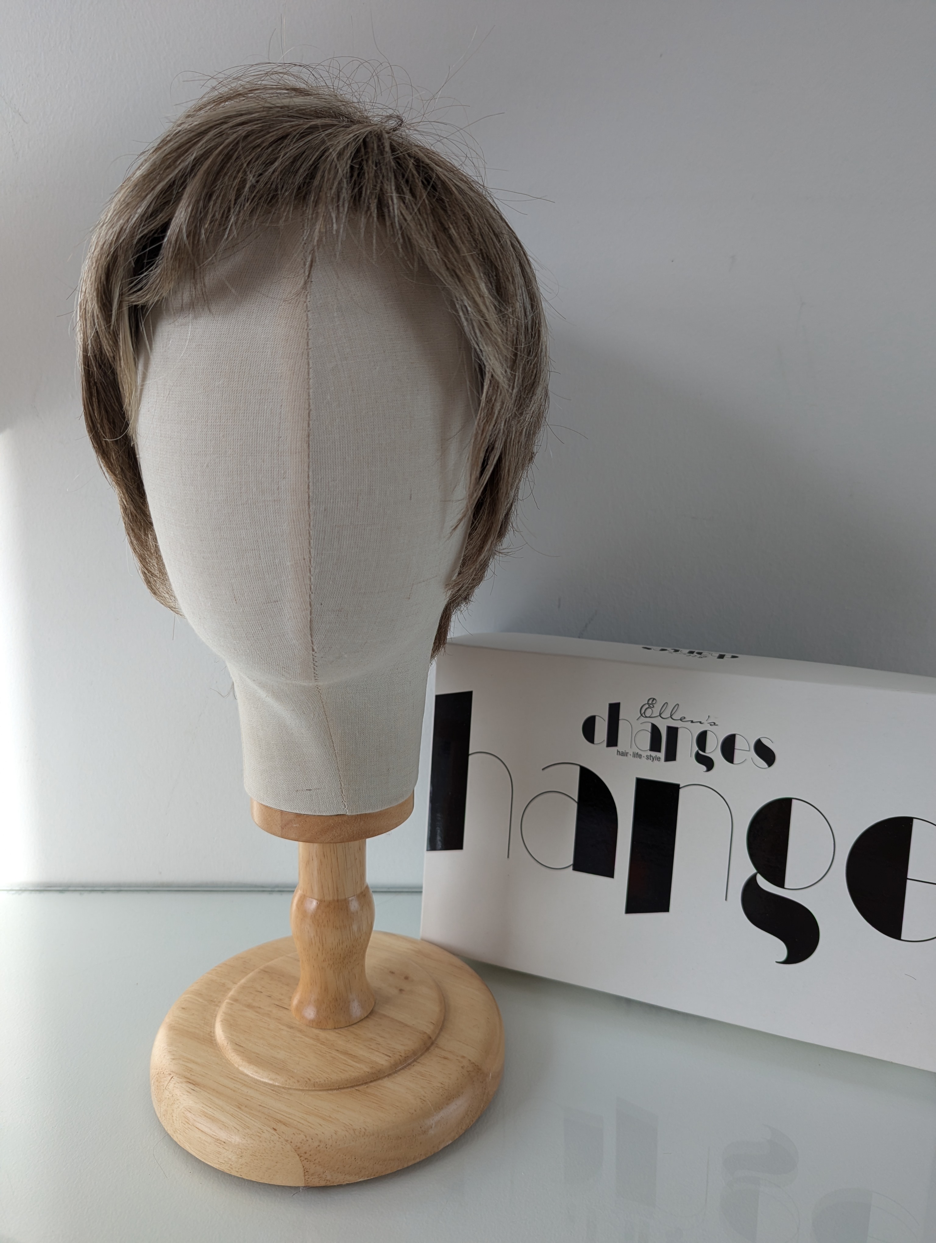 Perruque courte Ellen Wille