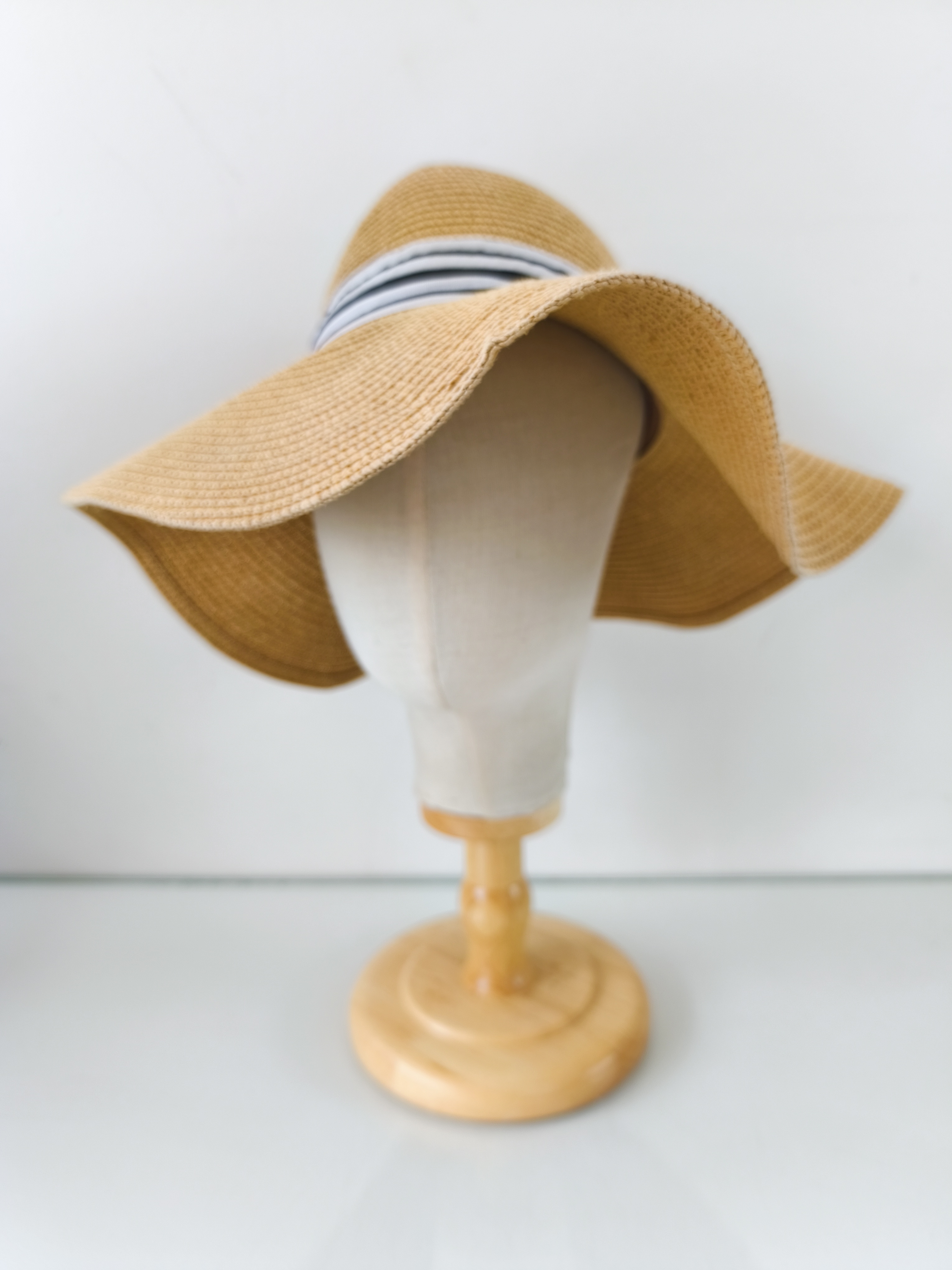 Chapeau – Image 2