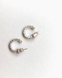 Boucles d'oreilles petites créoles à strass