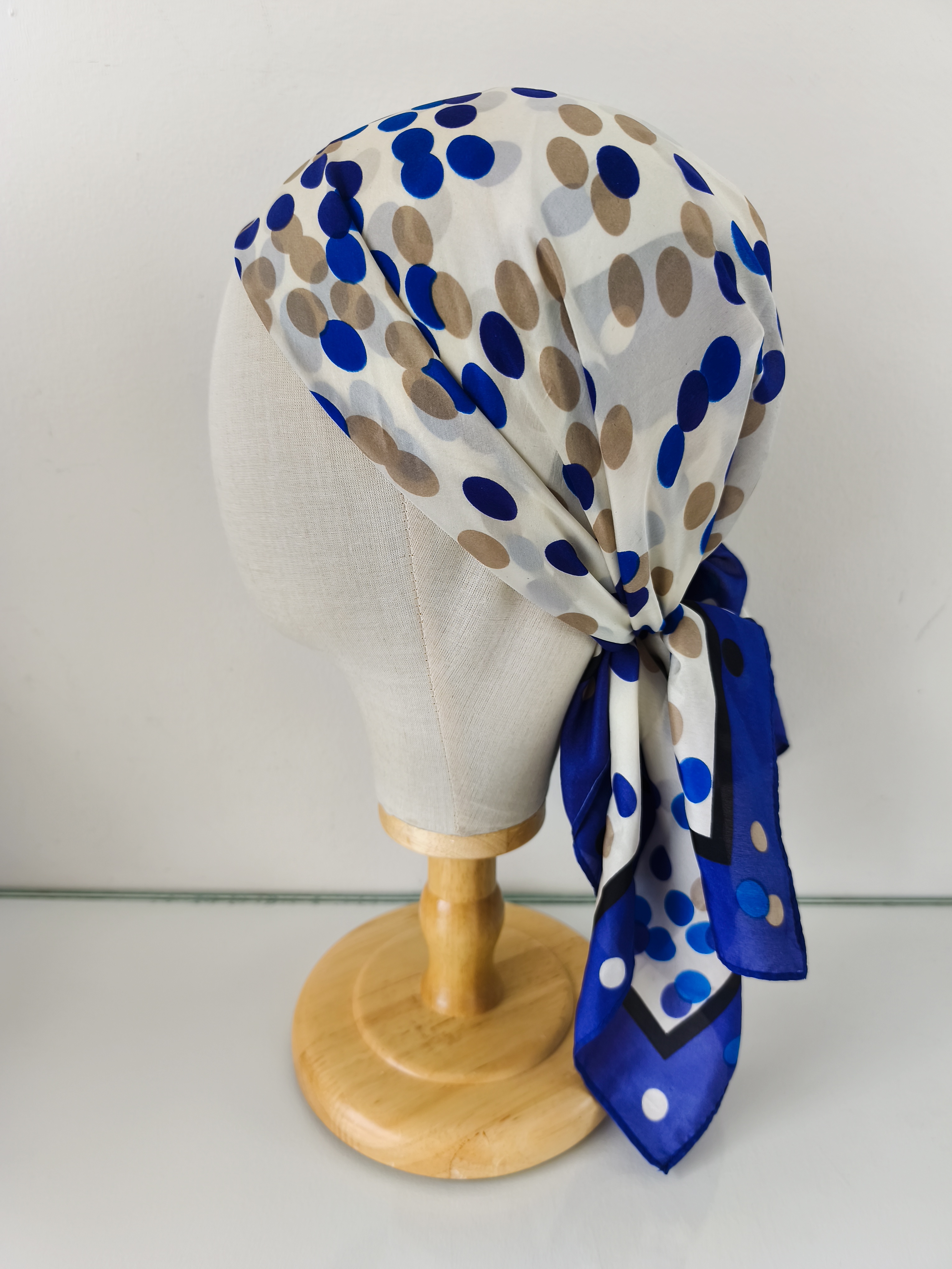 Foulard carré 65x65cm