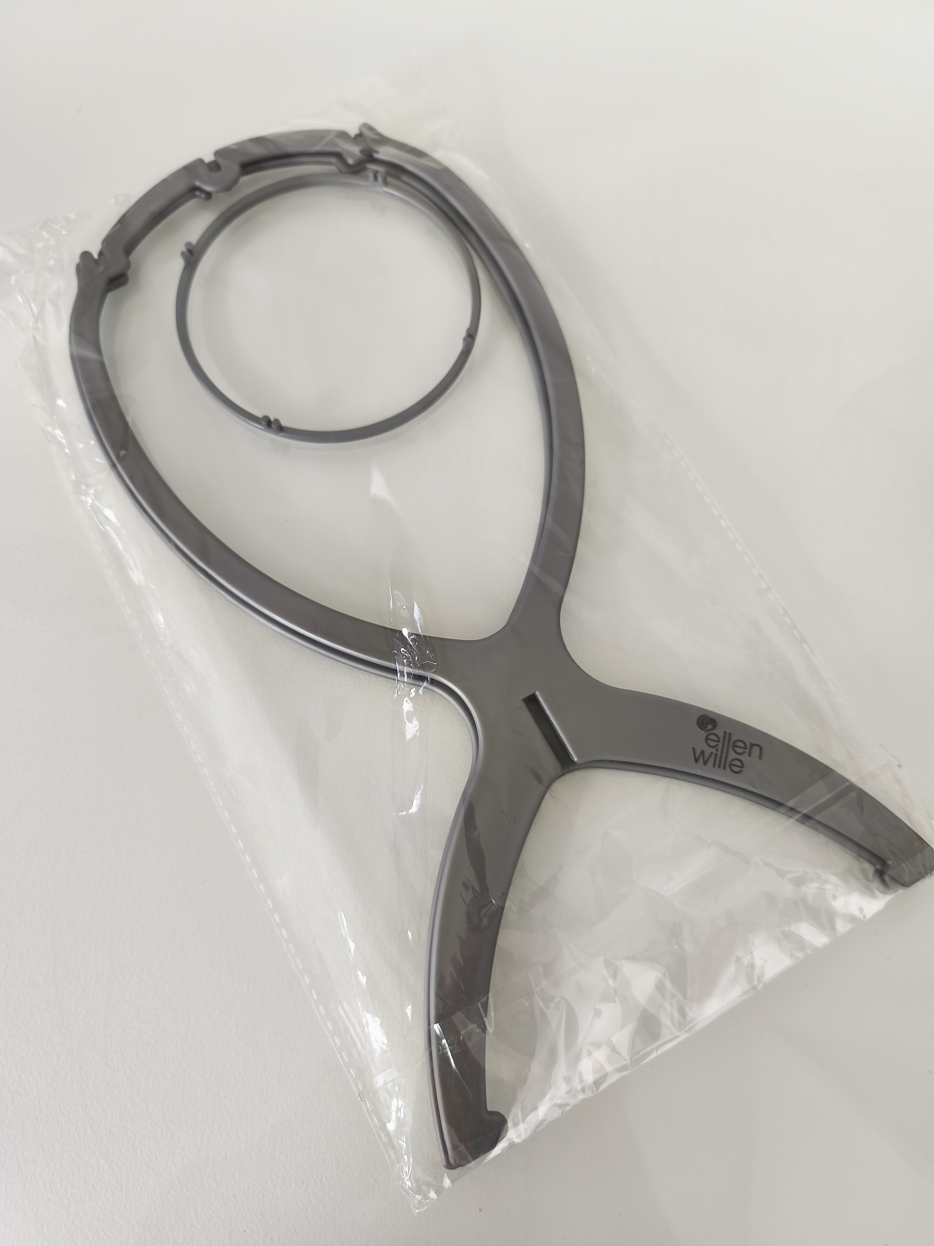 Porte perruque démontable 3 parties