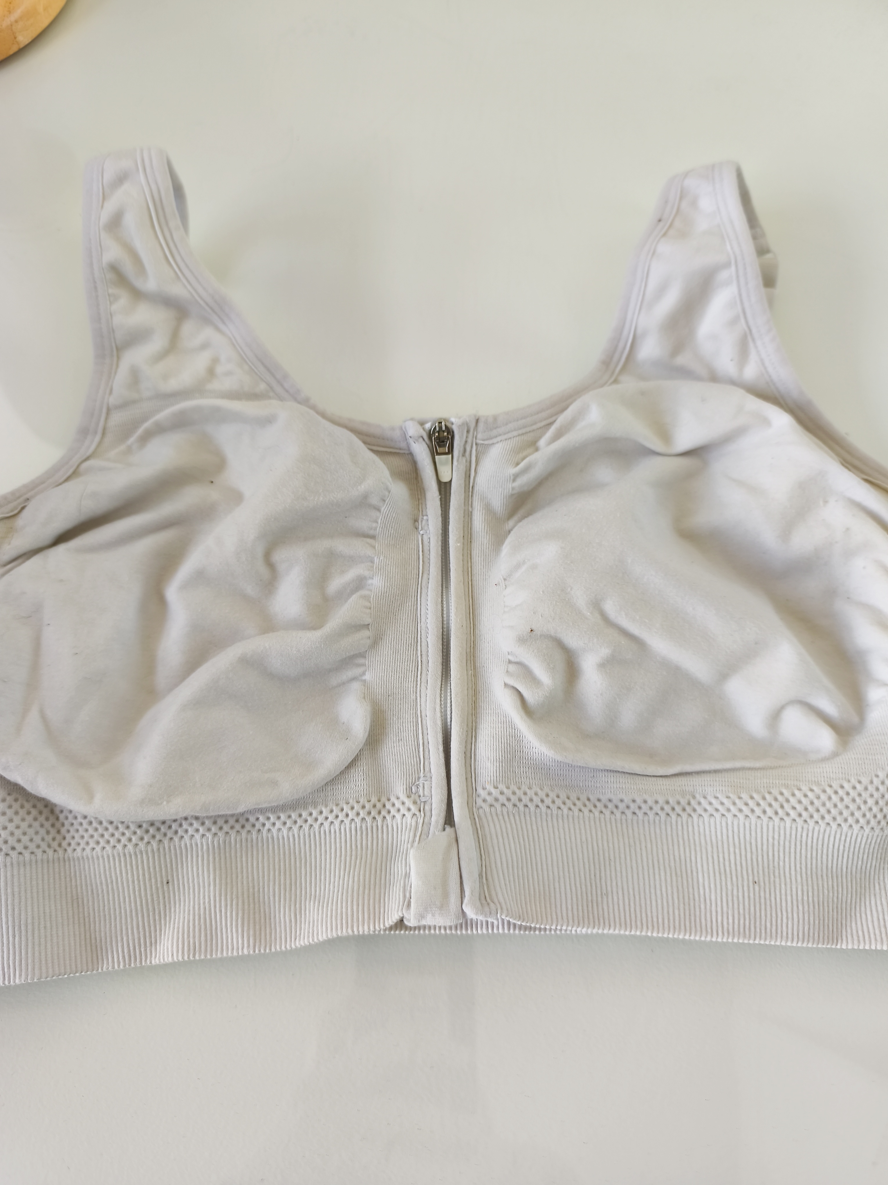 Brassière Amoena Emilia ZIP ST LOW taille 115/120