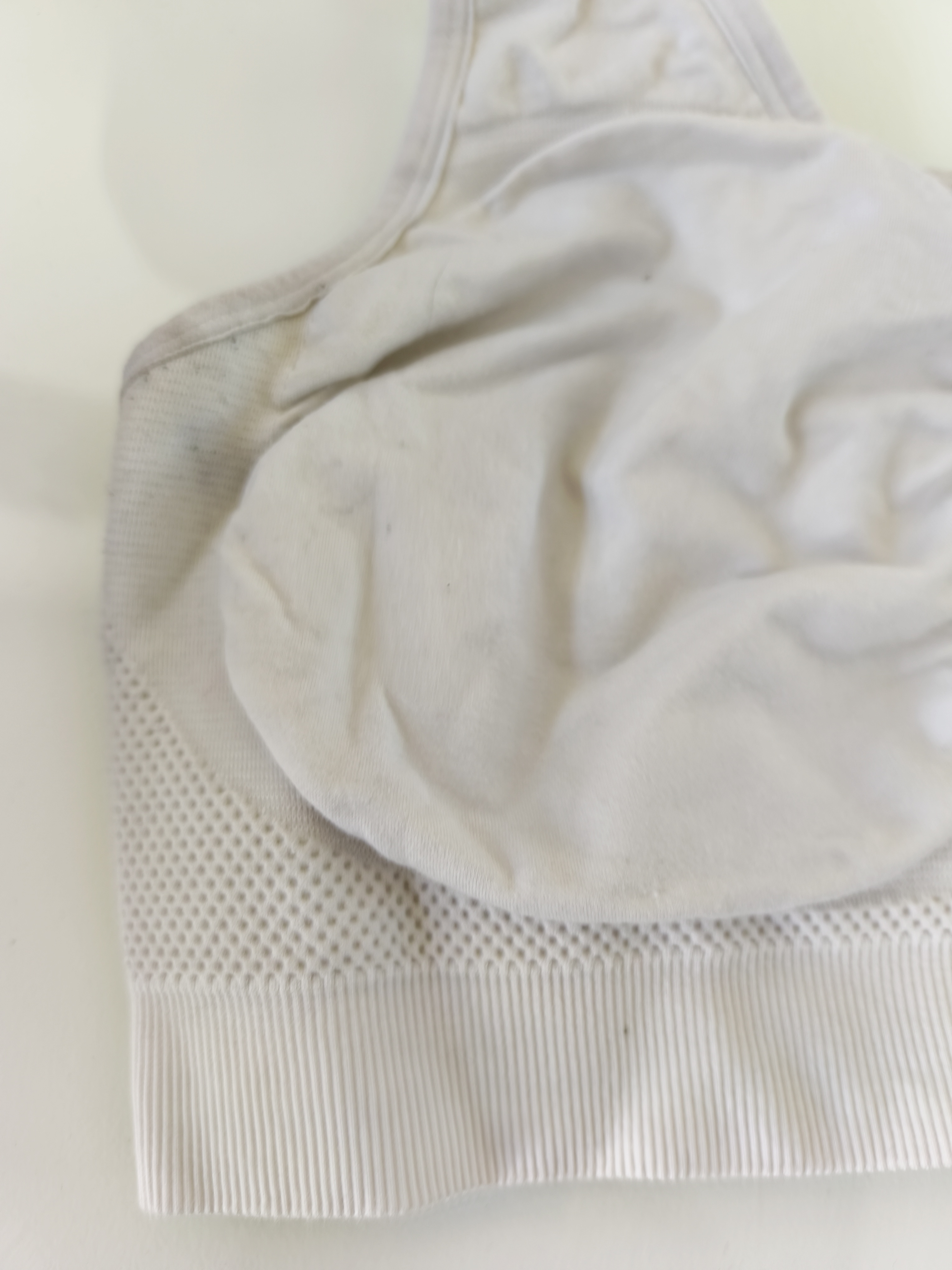 Brassière Amoena Emilia ZIP ST LOW taille 115/120 – Image 4