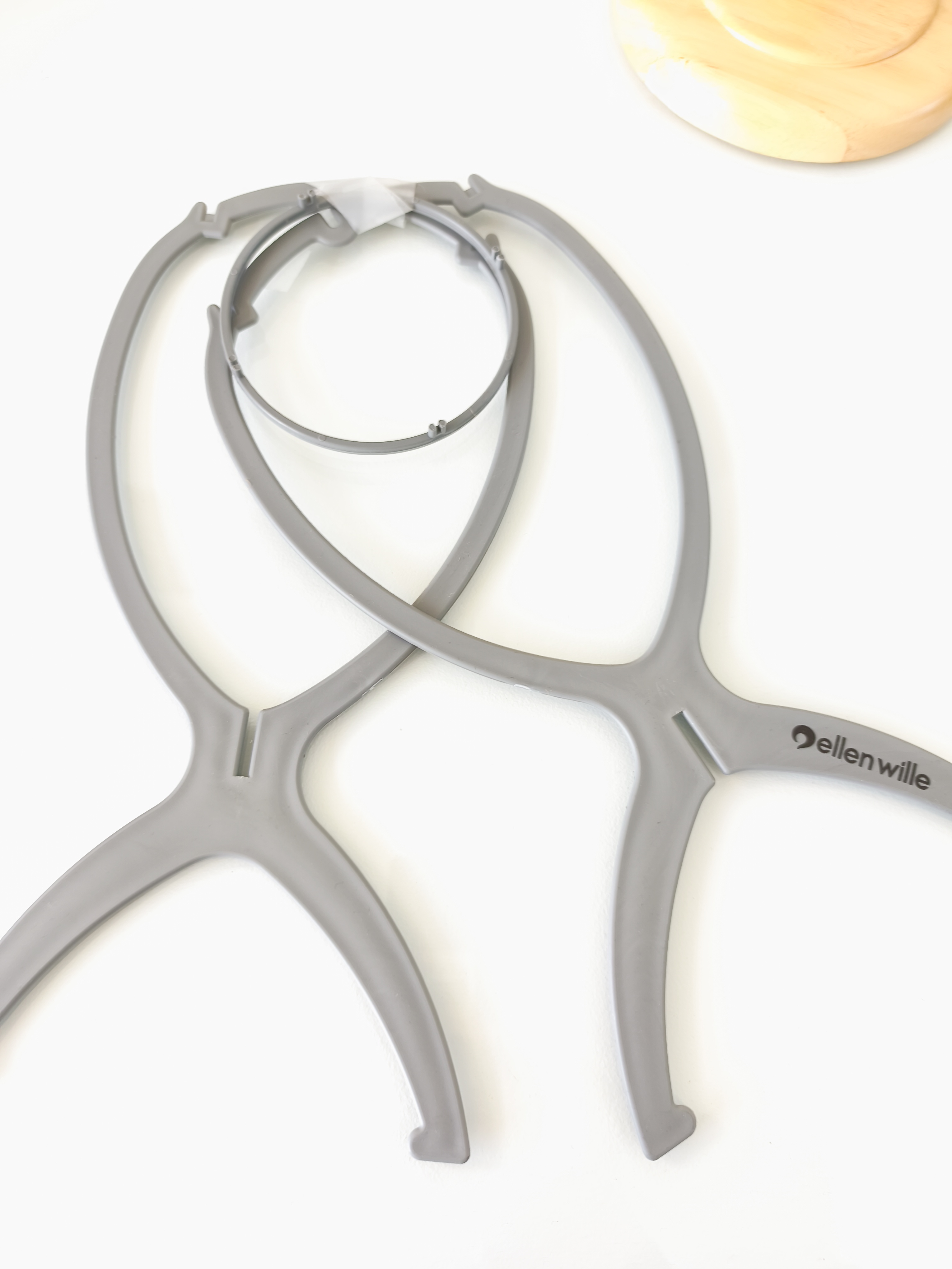 Porte perruque démontable 3 parties