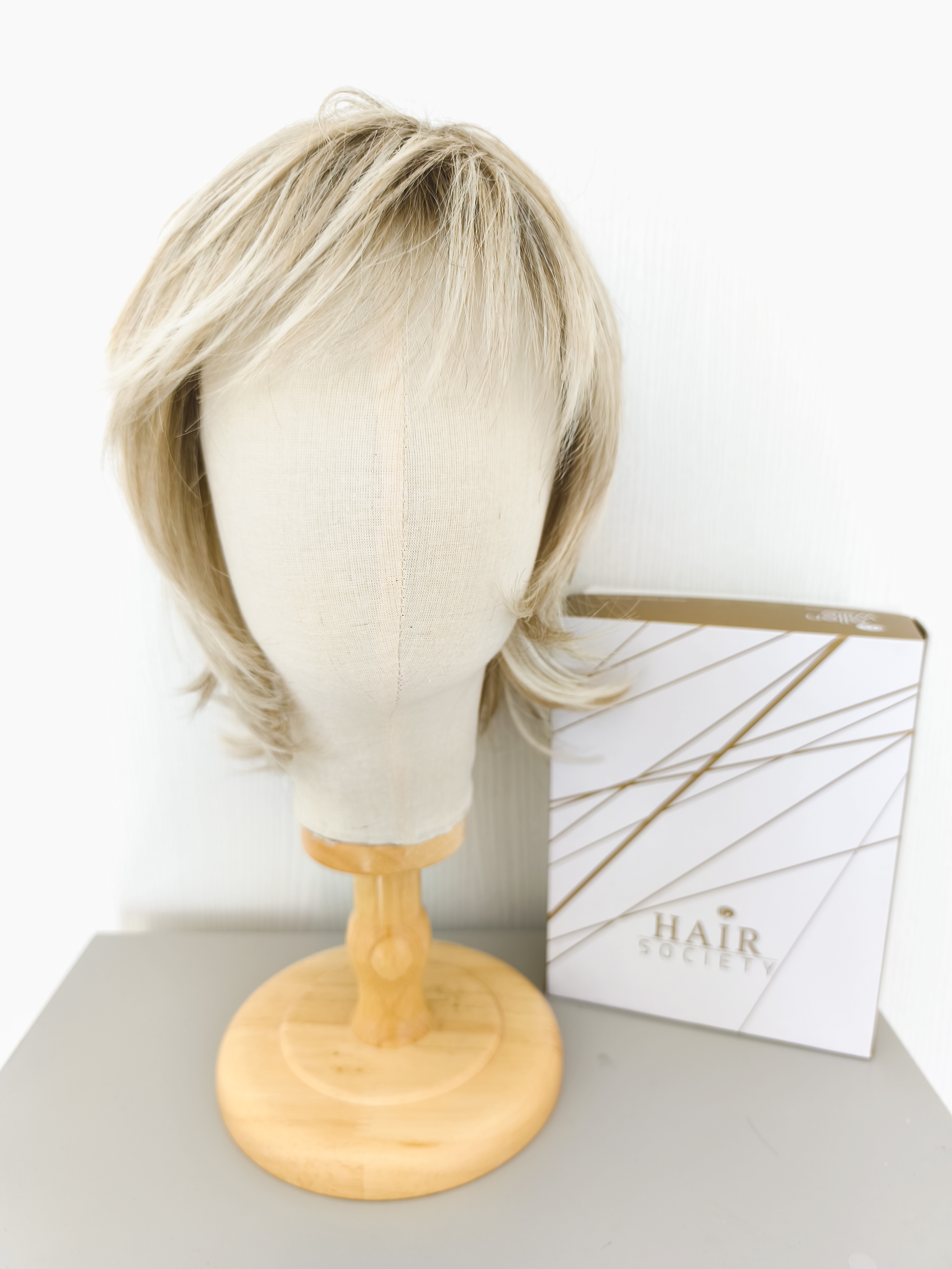 Perruque carré Ellen Wille