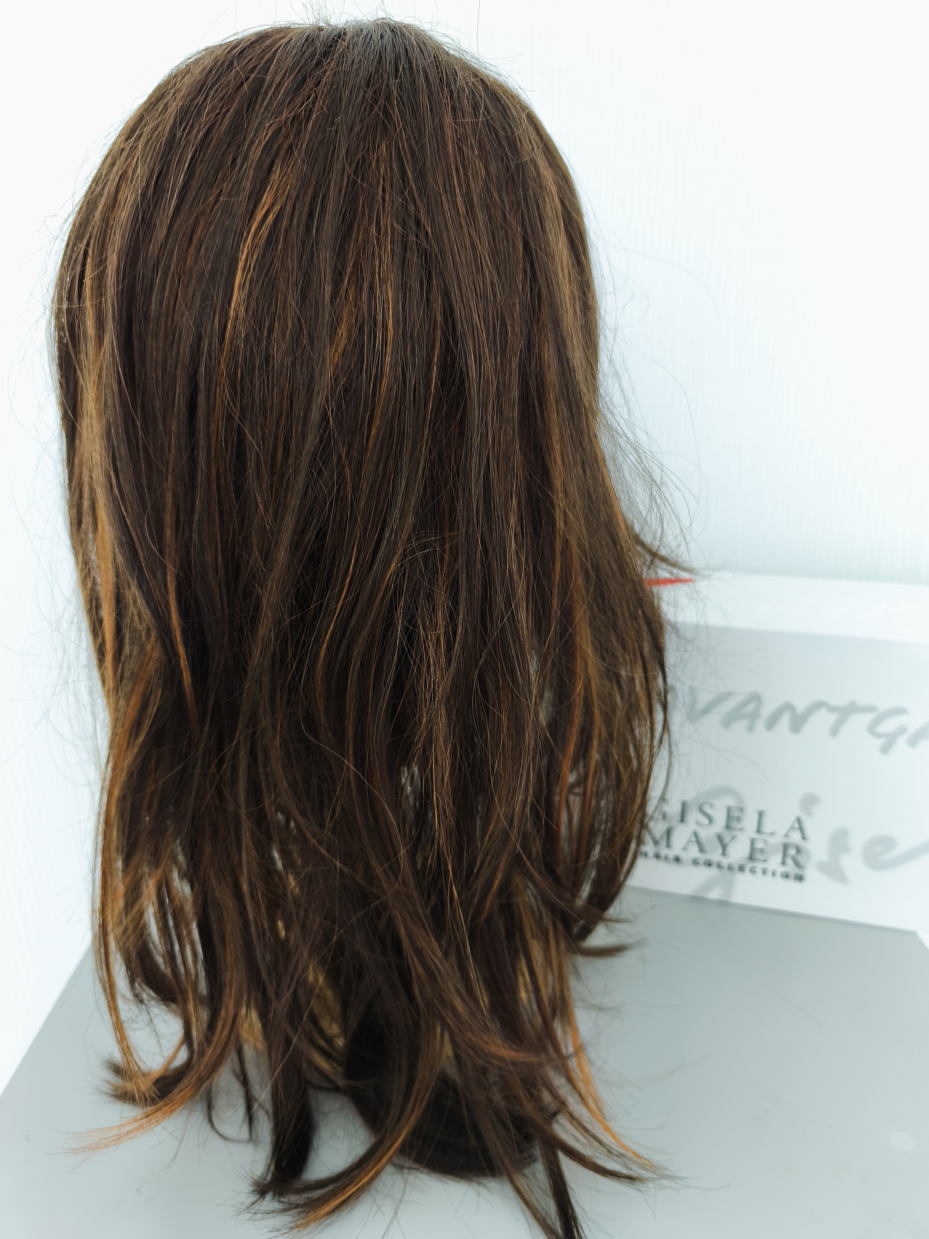 Perruque longue Gisela Mayer – Image 5