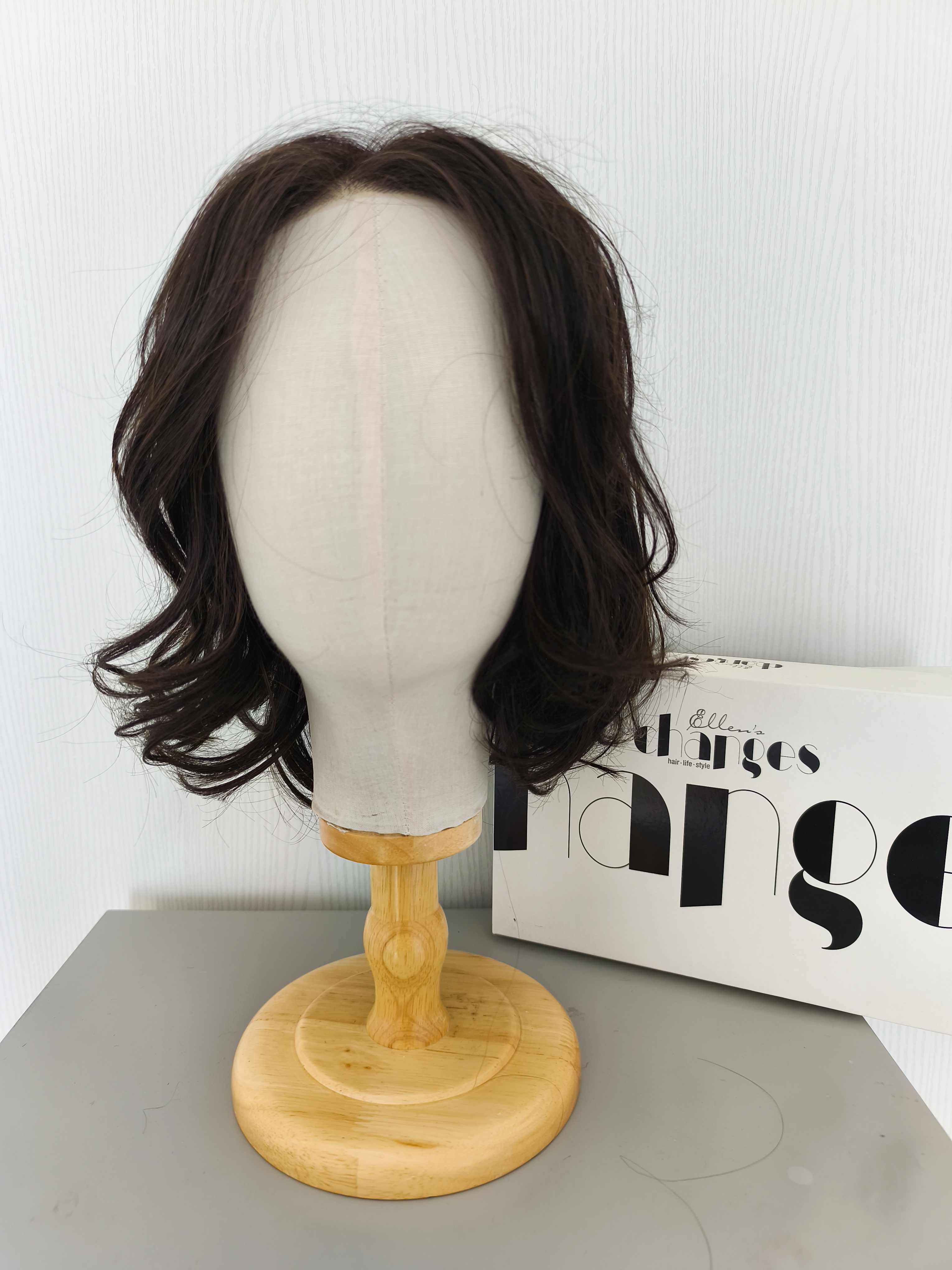 Perruque longue Ellen Wille