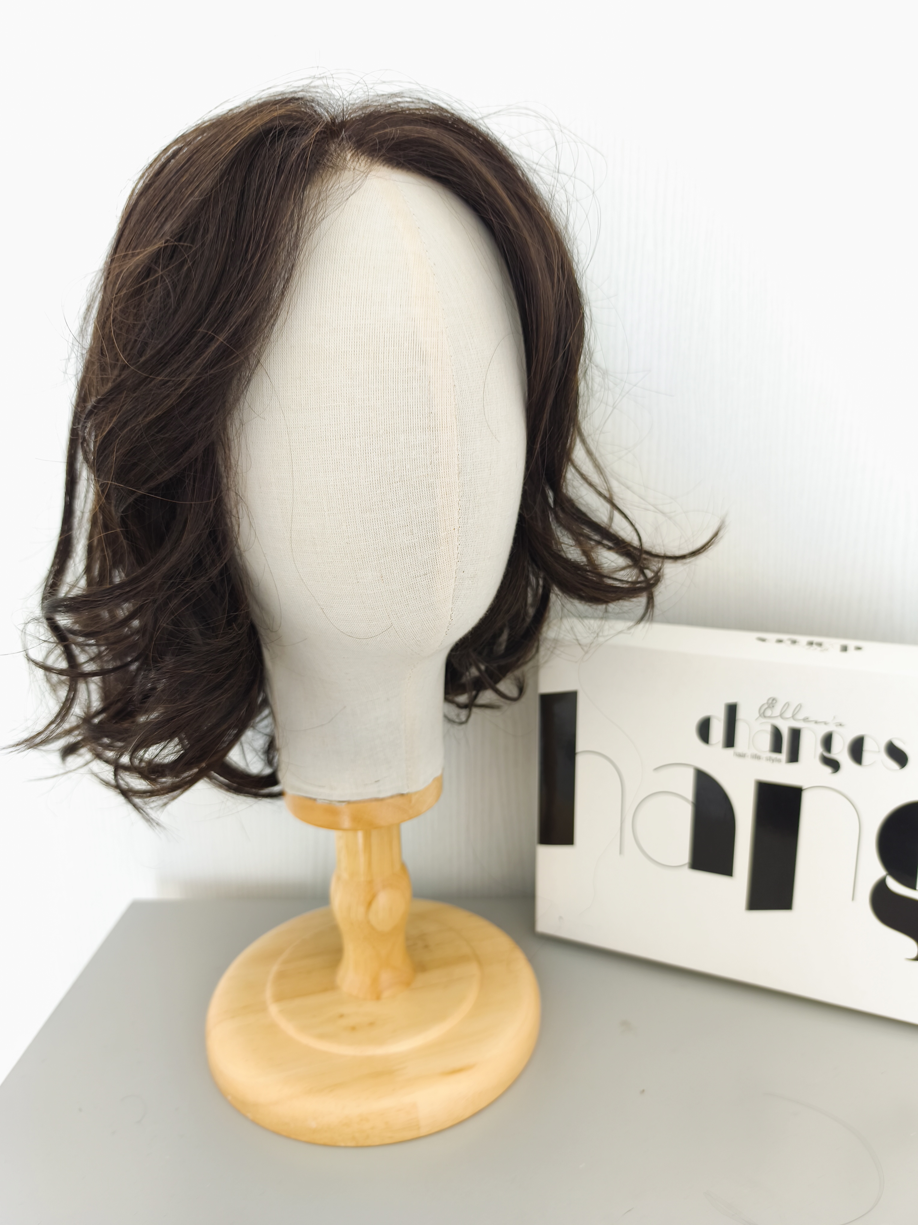 Perruque longue Ellen Wille – Image 7