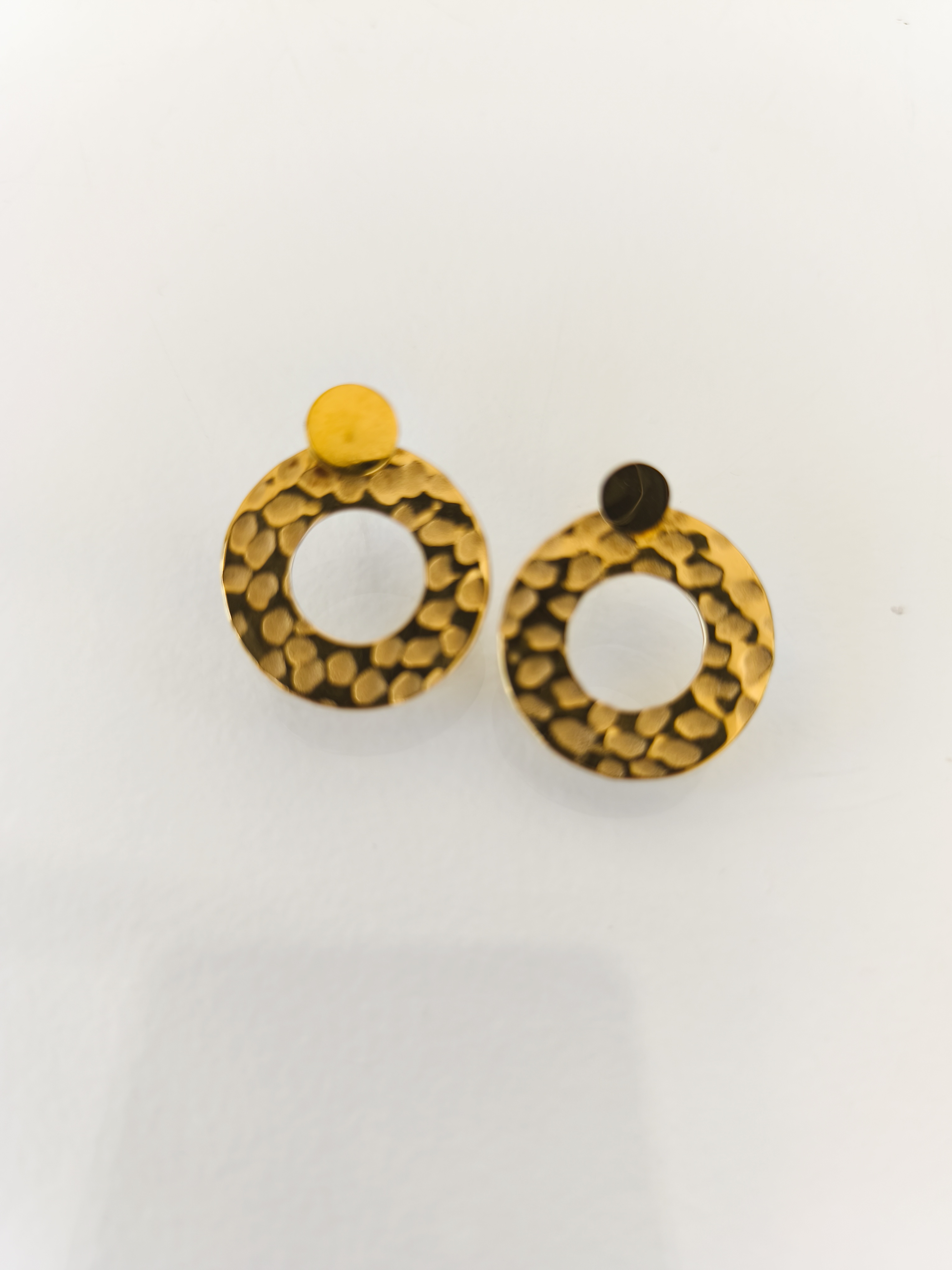 Boucles d'oreilles dorées (n31)