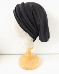 Bonnet noir