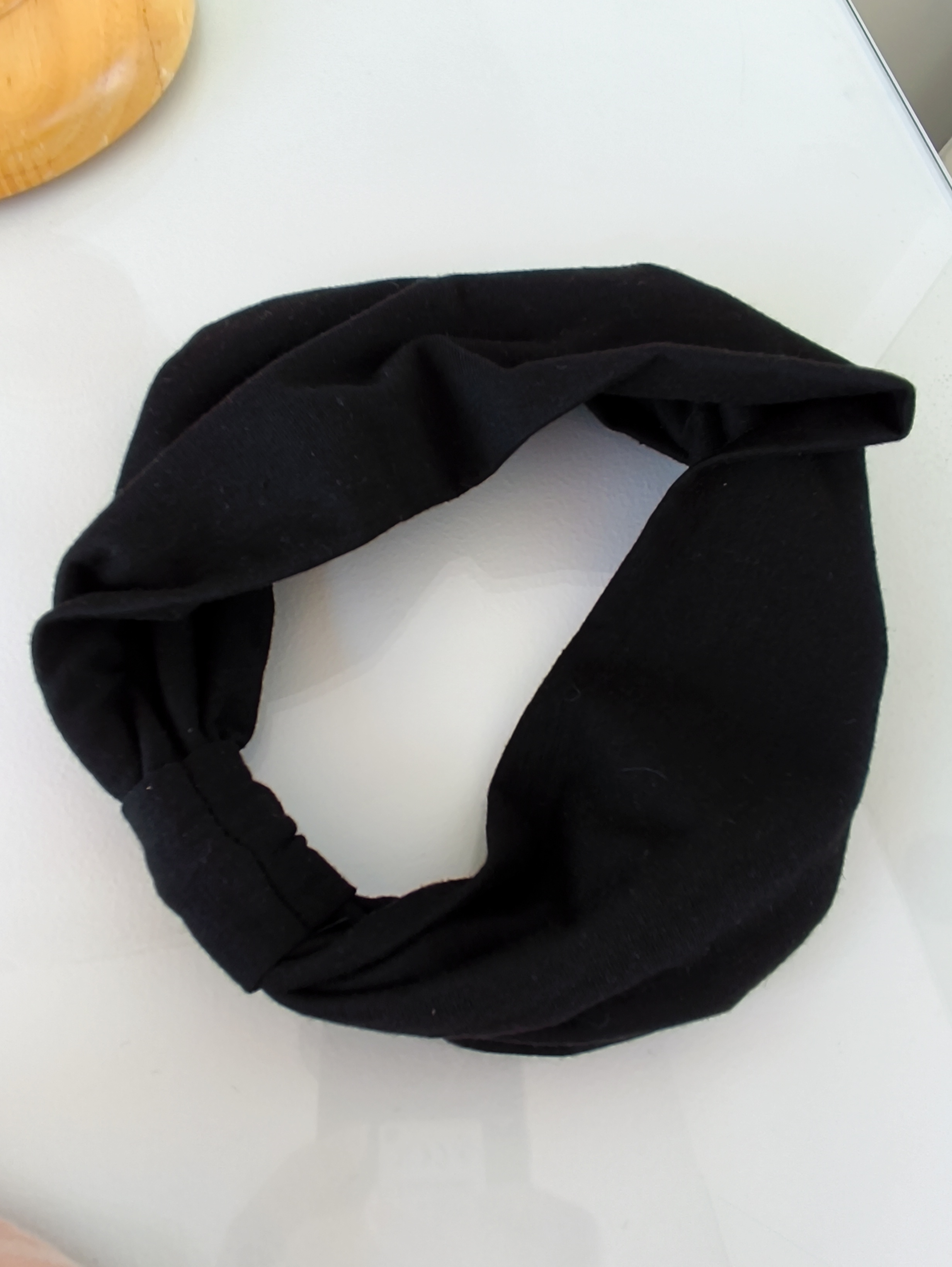 Bandeau noir – Image 2