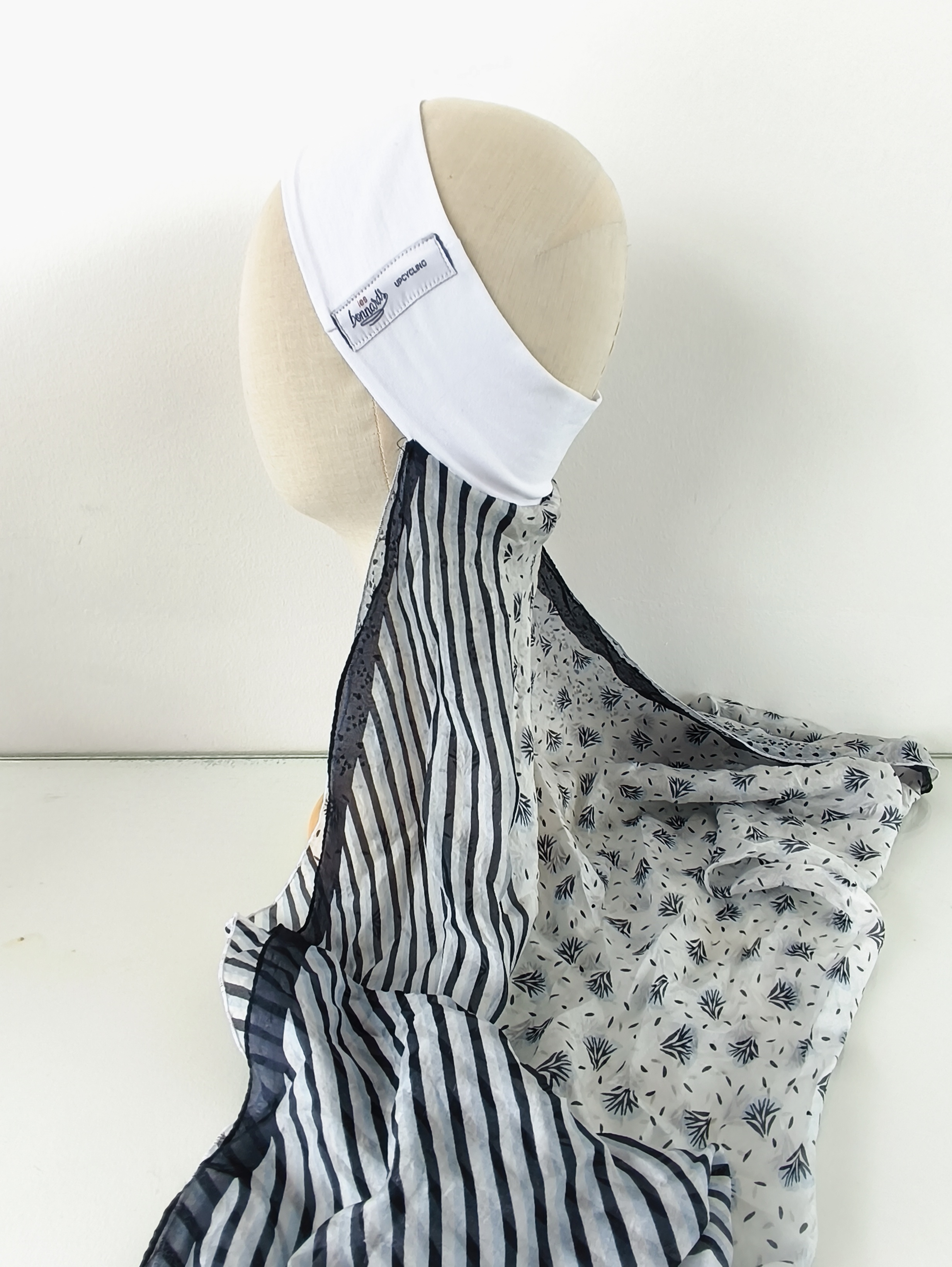 Bonnet foulard Les Bonnards en soie – Image 4