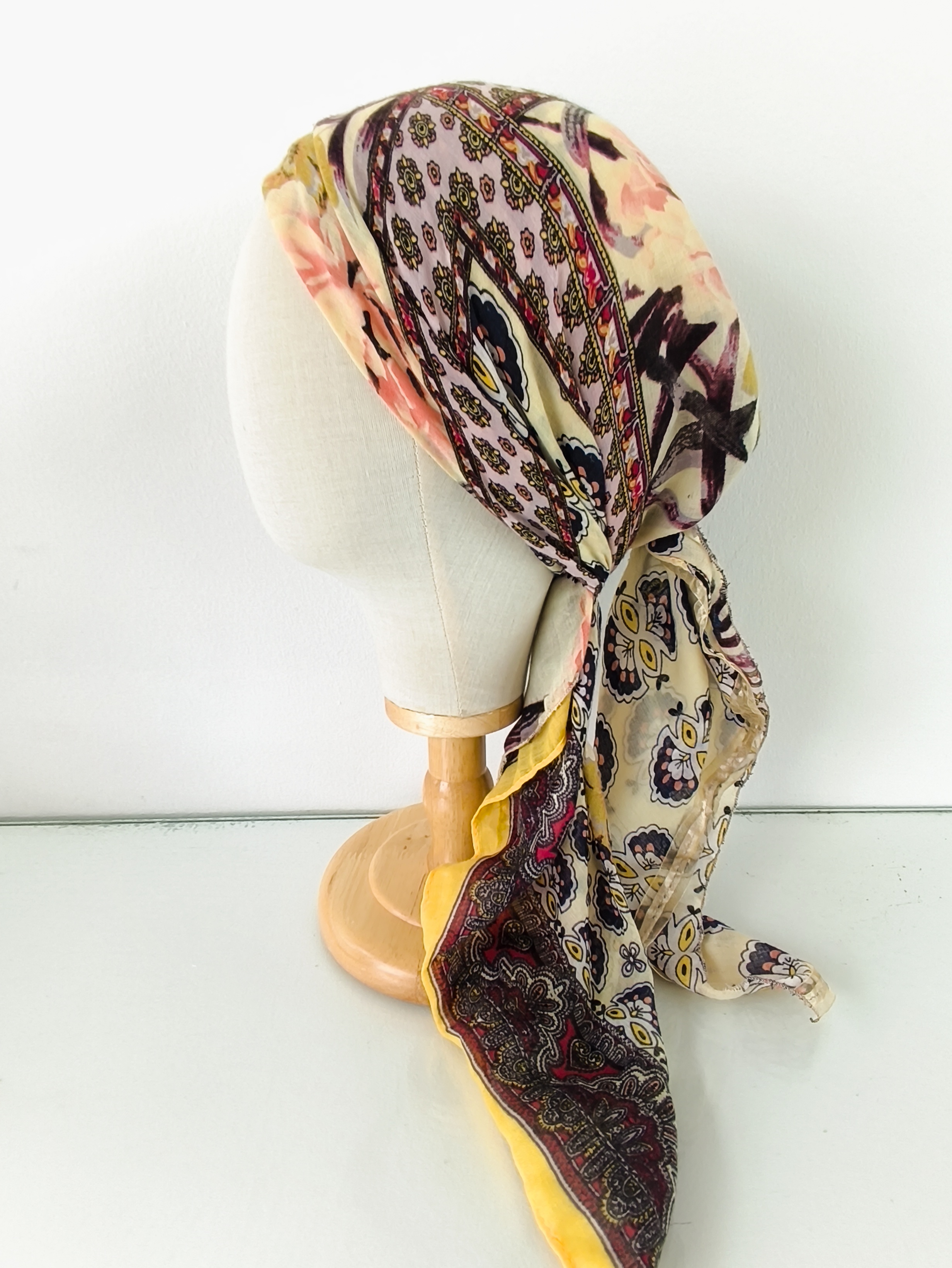 Bonnet foulard Les Bonnards