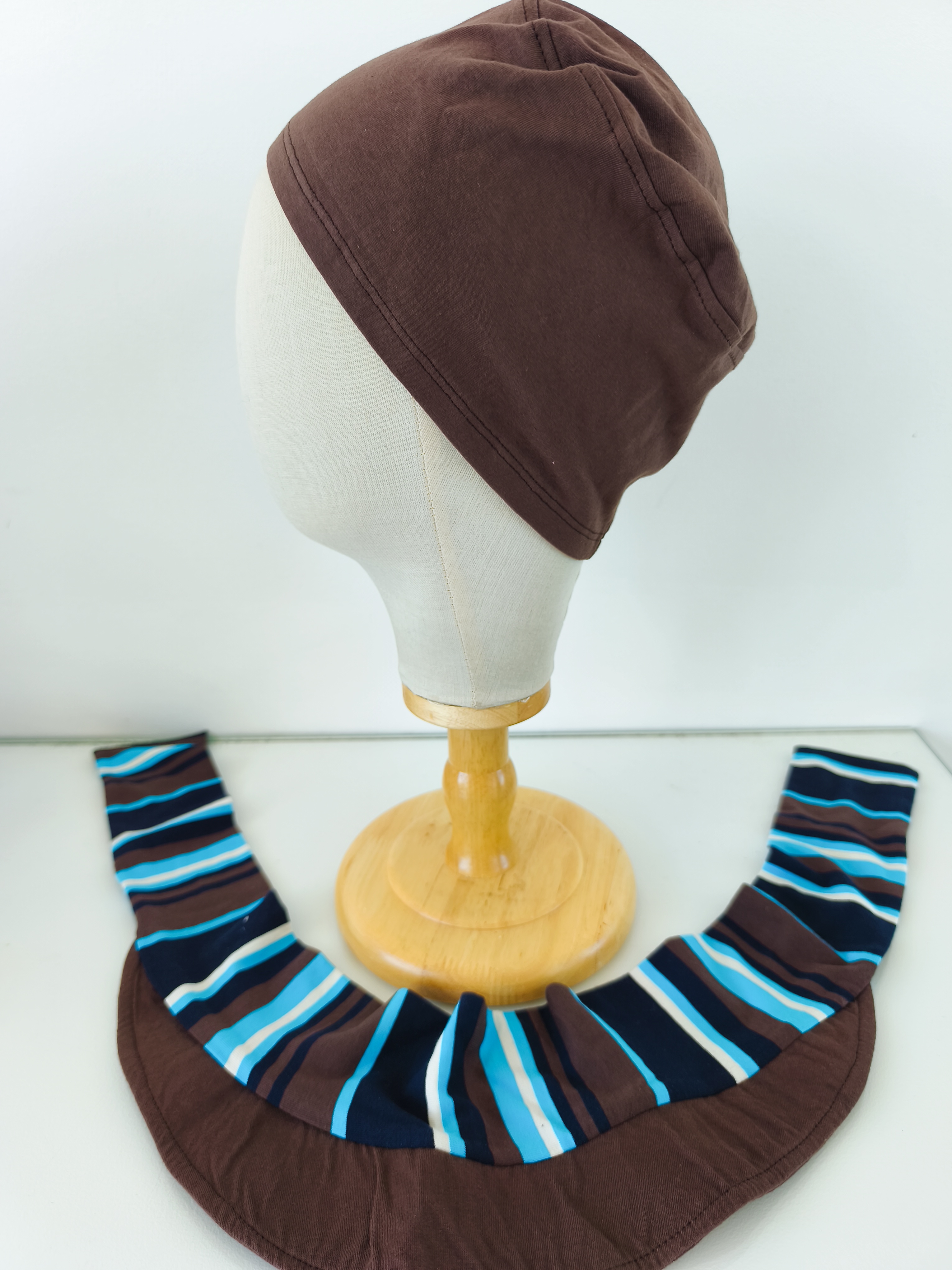 Bonnet avec visière amovible 95% coton – Image 2