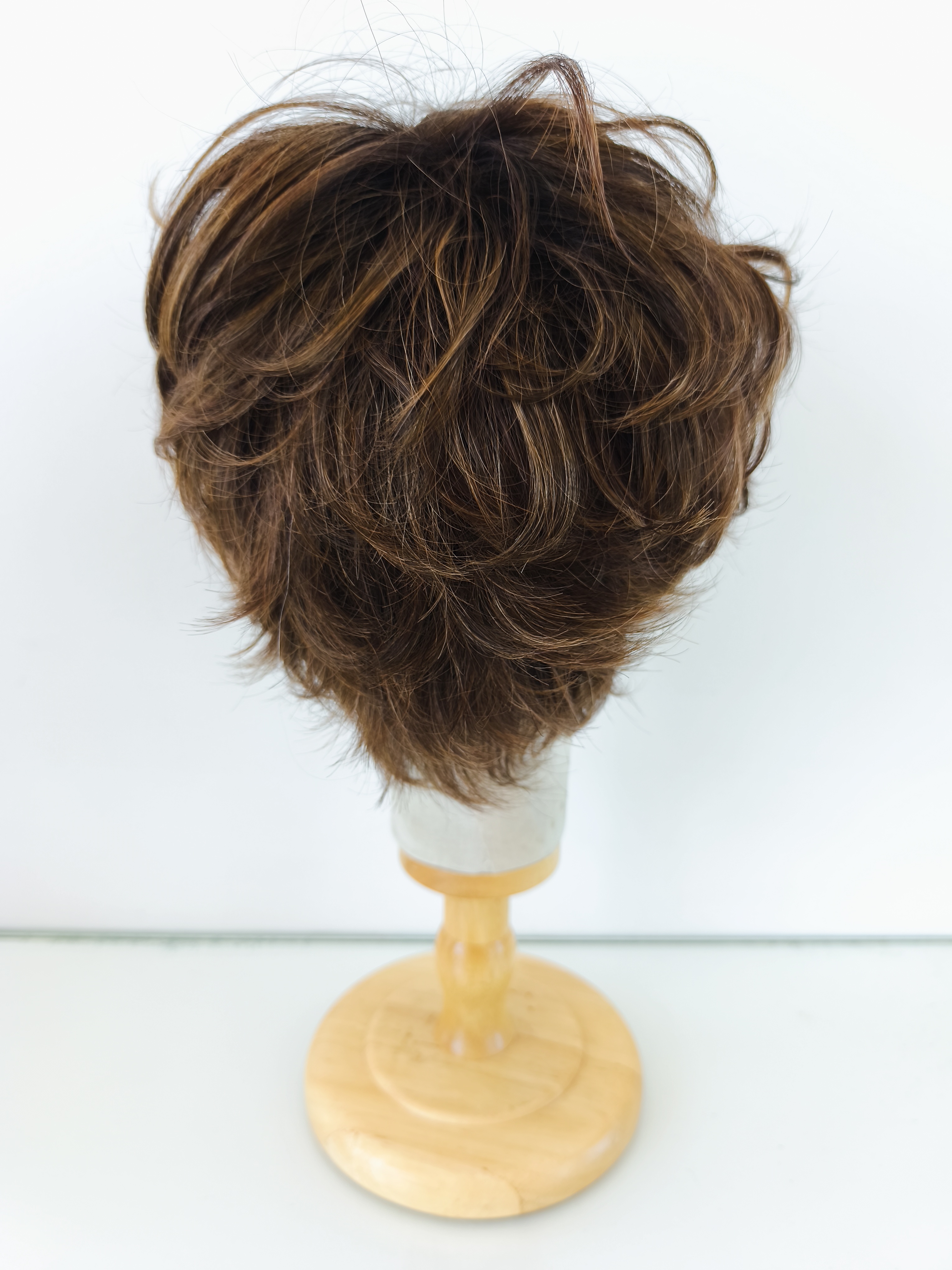 Perruque courte Ellen Wille – Image 3