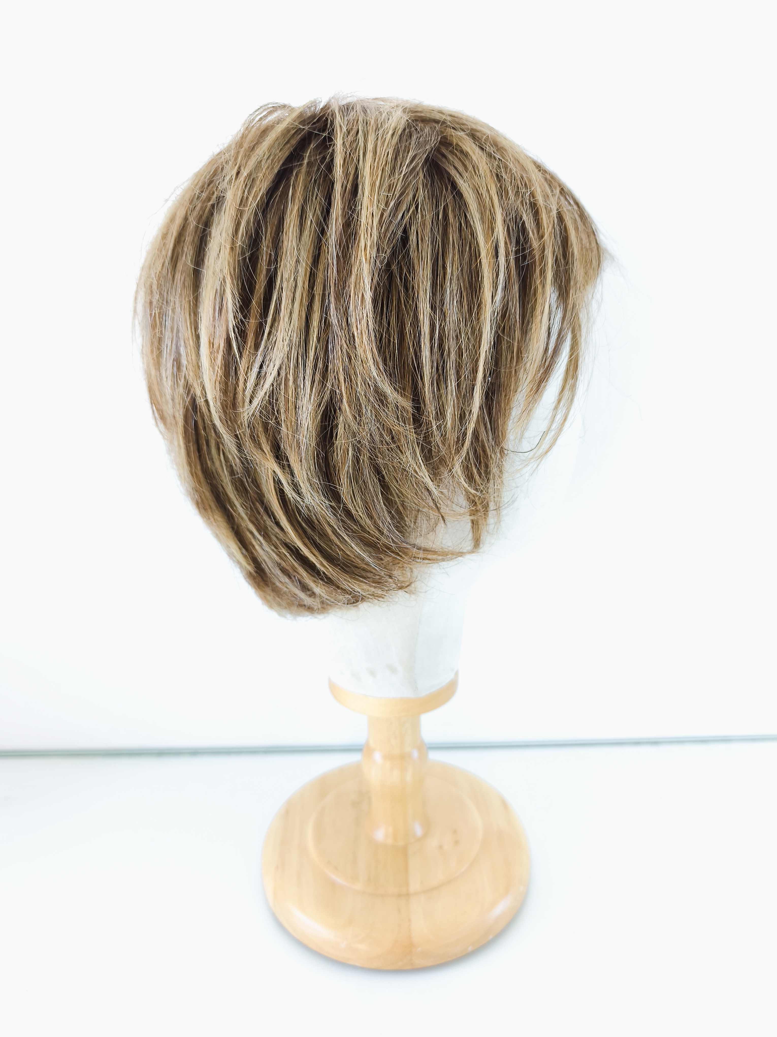 Perruque courte Ellen Wille (n4057) – Image 3
