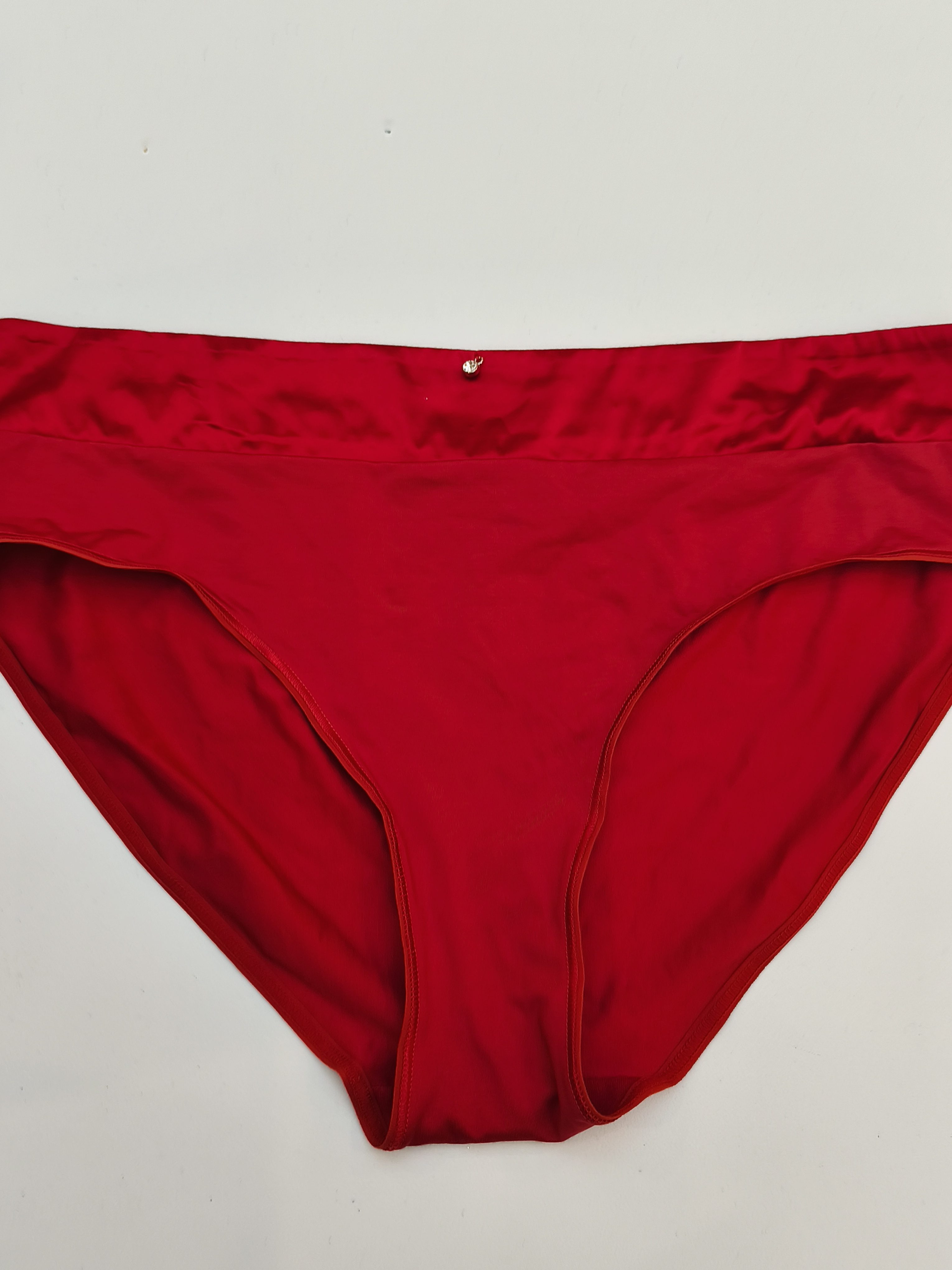 Culotte neuve Amoena Lara Satin taille 46