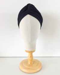 Bonnet noir textuté