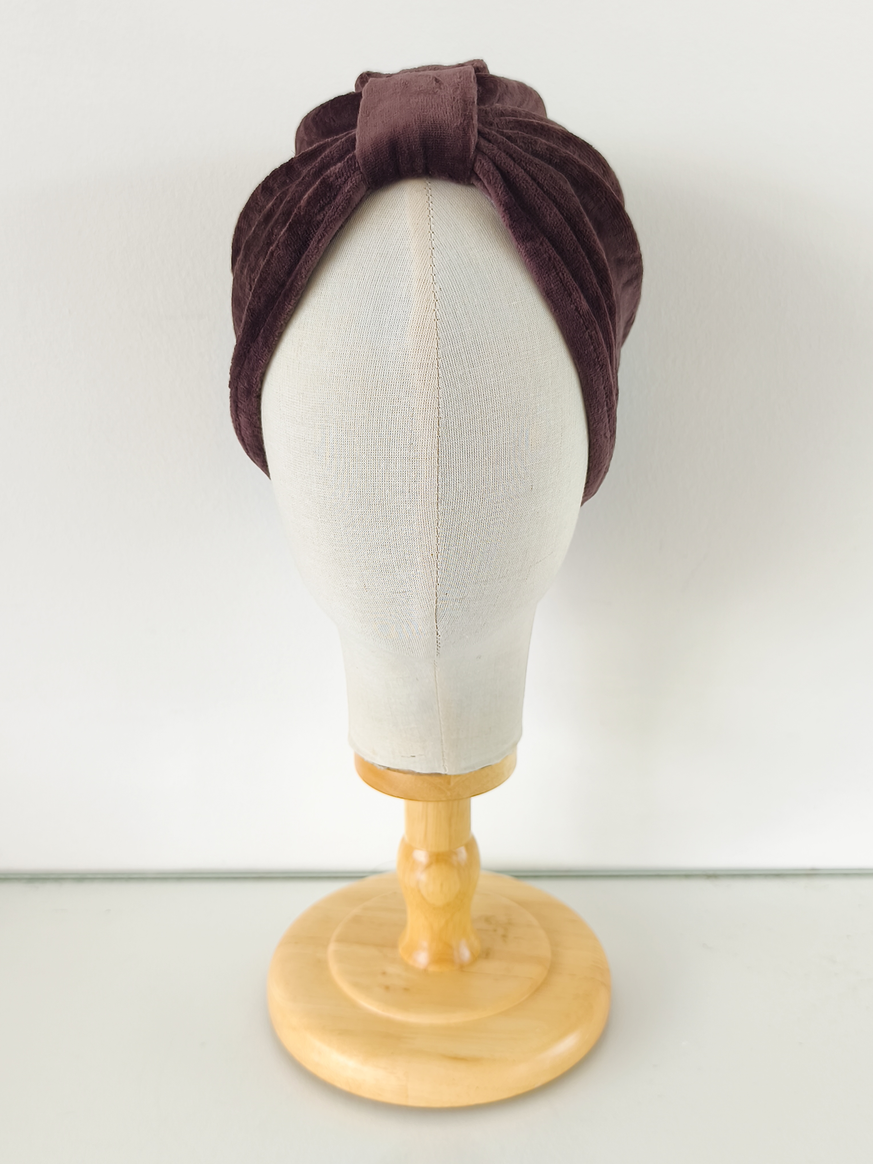 Bonnet classique marron velours